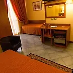 Degli Amici 4*