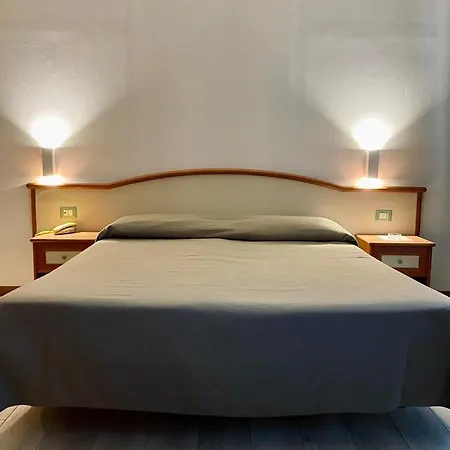 Hotel Degli Amici Artena