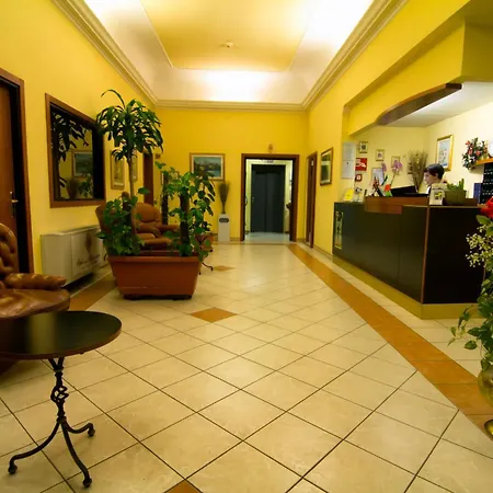 Degli Amici Hotel 4*