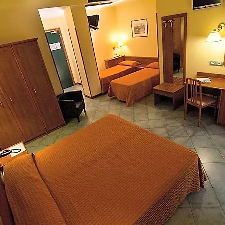 Hotel Degli Amici Artena