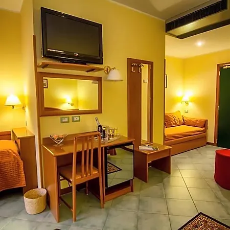 Hotel Degli Amici