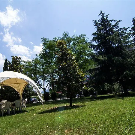 Degli Amici 4*