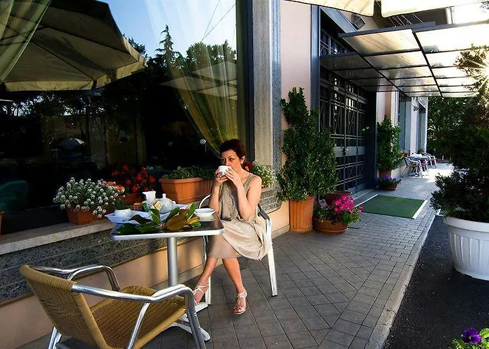 Degli Amici 4* Artena